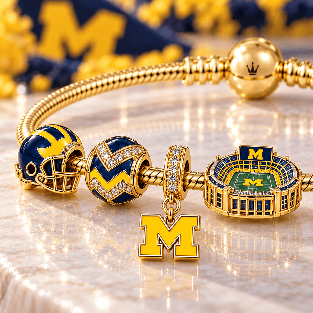 MWR Gold Charm Bracelet Set NHVH